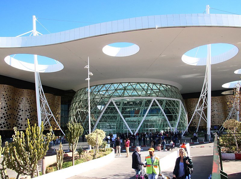 800px-Marrakesch_Flughafen_Menara_02